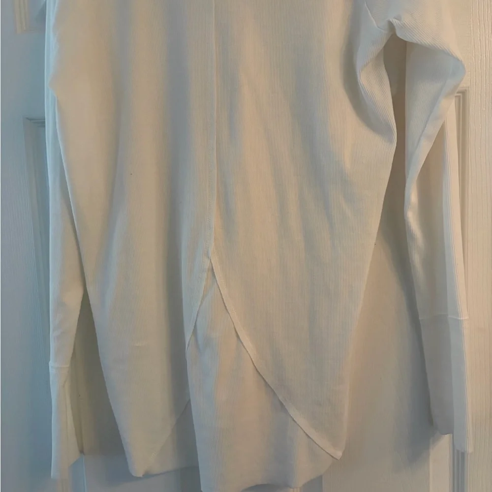 Easel white Long Sleeve Top - Picture 4 of 4